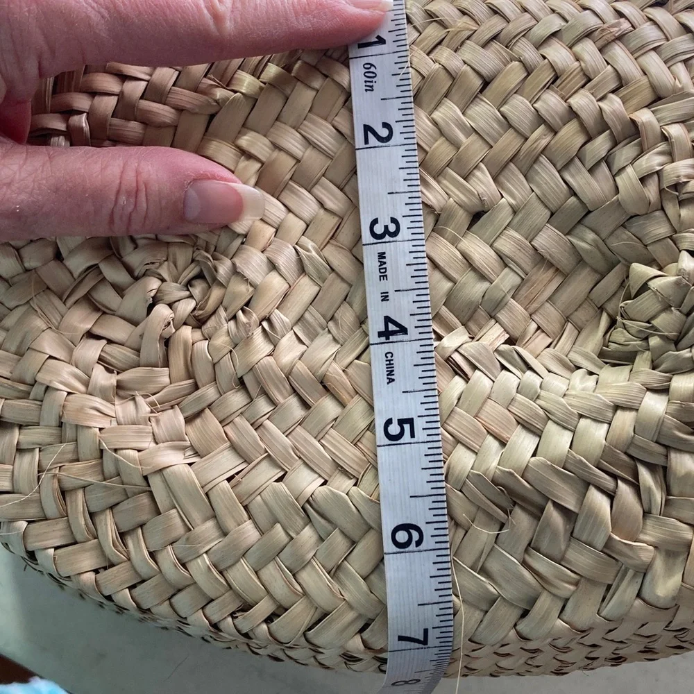 “French Riviera” script: Tan Woven Tote Bag - Picture 13 of 13